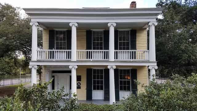 Nichols-Rice-Cherry House