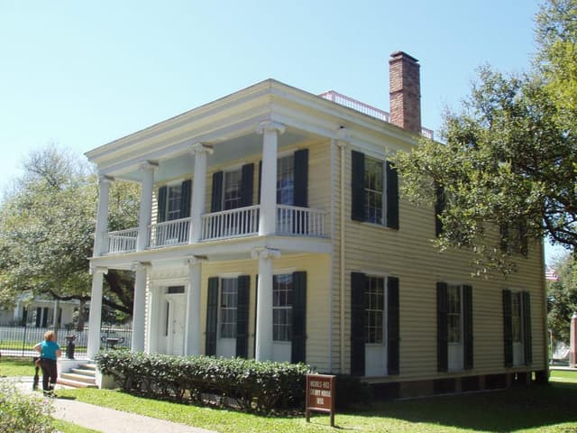 Nichols-Rice-Cherry House