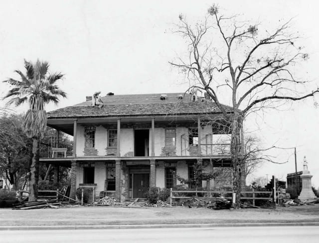 Kellum-Noble House reopens in Sam ...