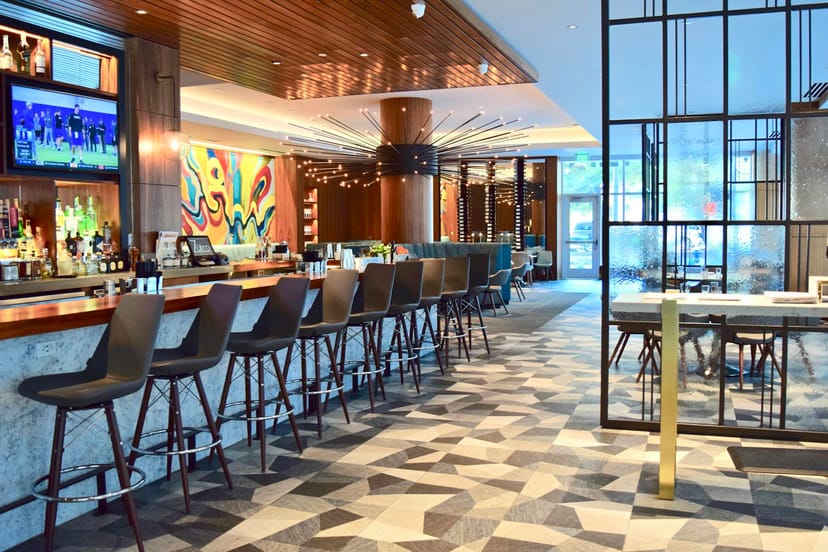 Modern bar area at Zutro 23 Rooftop, perfect for networking events and meetings.