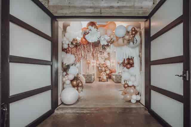Soho Suite at The Astorian with elegant balloon decor for weddings and celebrations.
