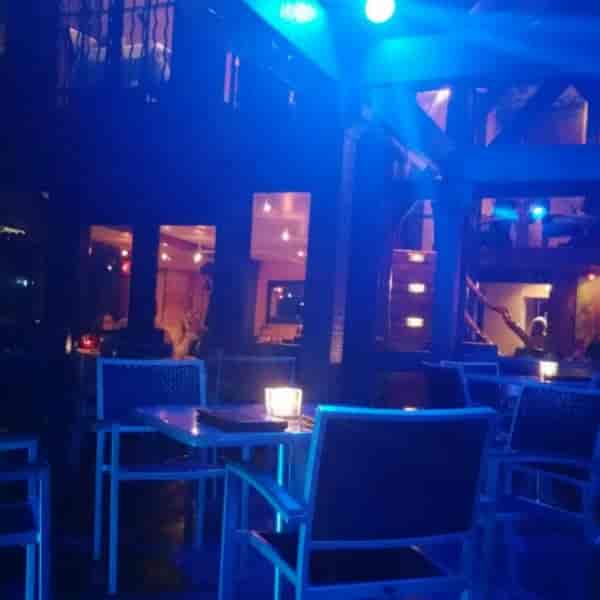 Blue Bar at Brenner's on the Bayou ...