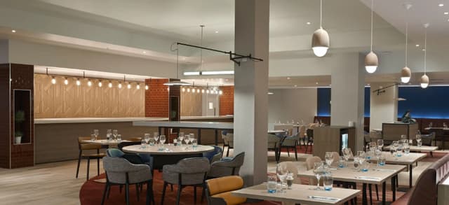Hyatt Place London Heathrow Airport