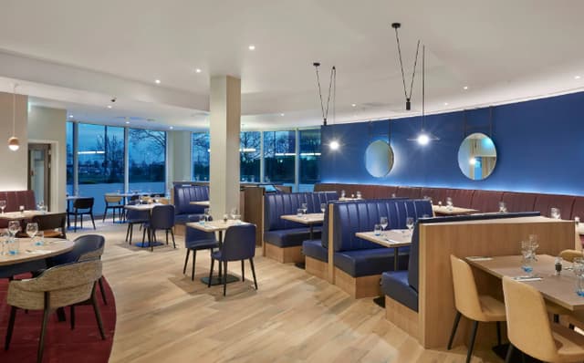 Hyatt Place London Heathrow Airport
