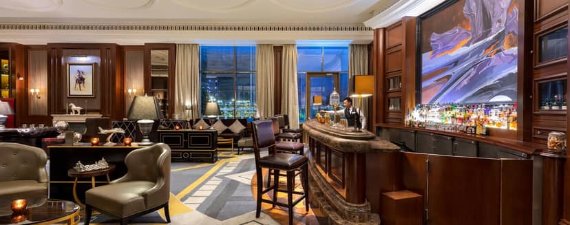 Elegant hotel bar at Carnegie, Habtoor Palace Dubai, ideal for networking events.