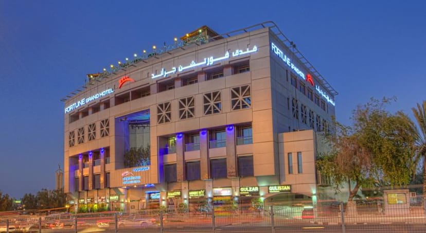 Fortune Grand Hotel suites, modern venue for corporate events and conferences.