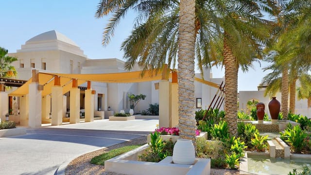 Al Wathba, a Luxury Coll Hotel Abu ...