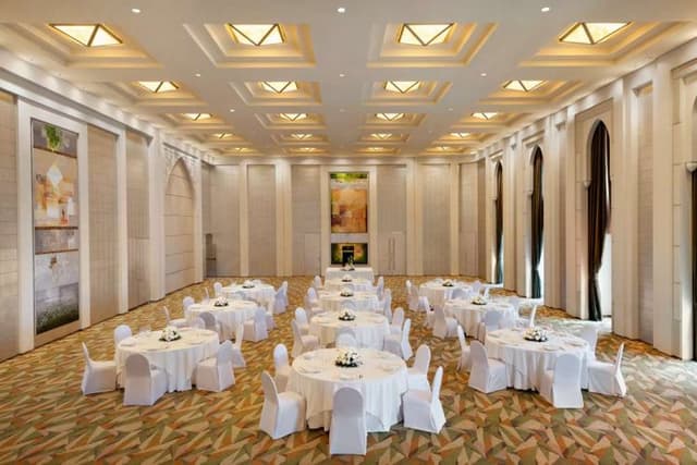 Shangri-La Hotel Dubai
