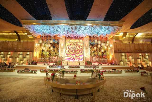 Wedding Lawn