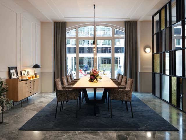 Private Offices