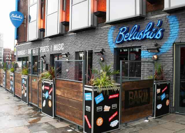 The Main Bar at Belushi's: casual venue for team-building socials and networking events.