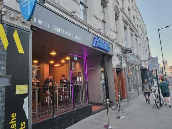 Belushi's Main Bar: casual corporate networking venue for informal social events.