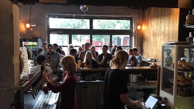 Bar