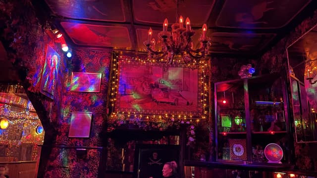 Bar