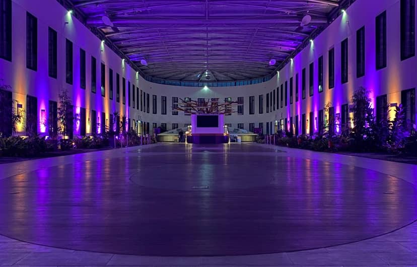 Spacious Convention Hall in Mercure Hotel MOA Berlin, ideal for corporate events.