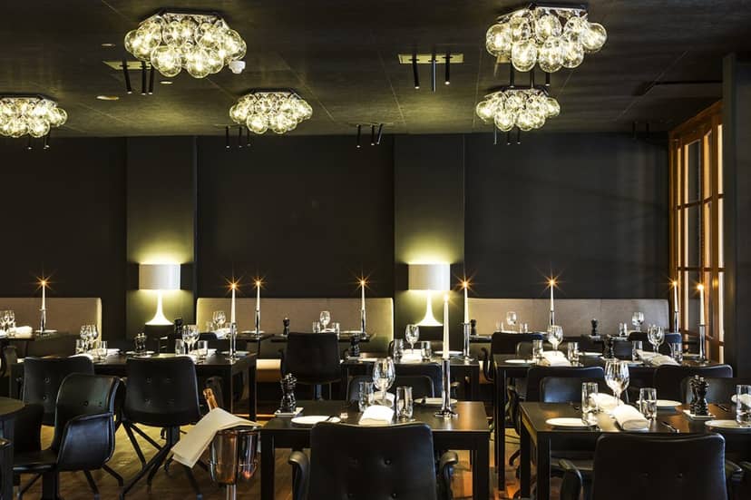 Sophisticated dining room at Glostrup Park Hotel for upscale events and gatherings.