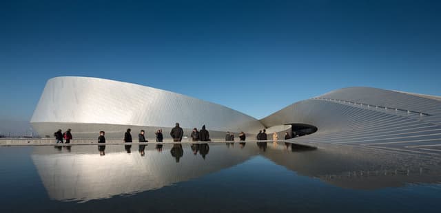 Main Aquarium Hall