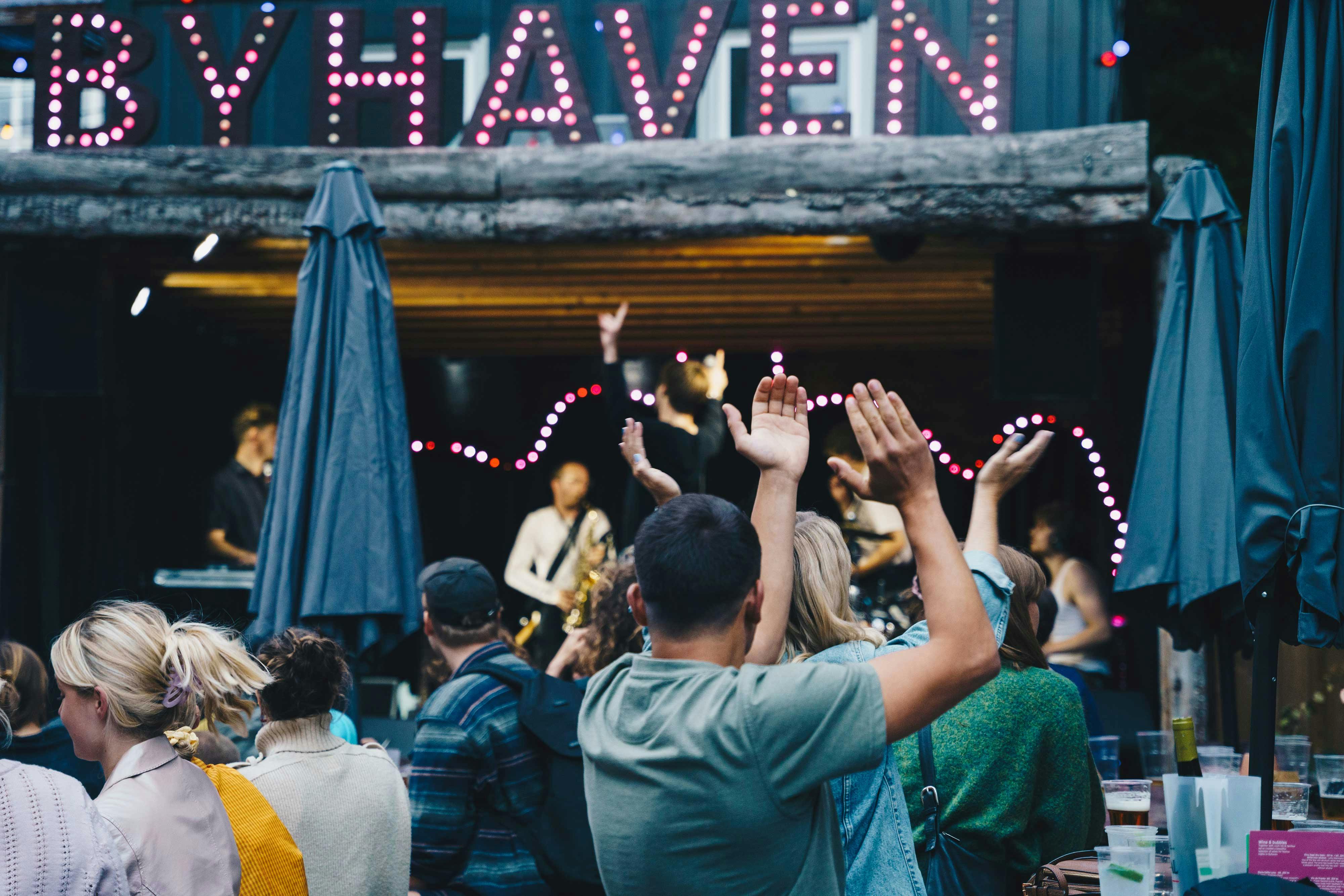 Byhaven - Bar, mad og koncerter i ...