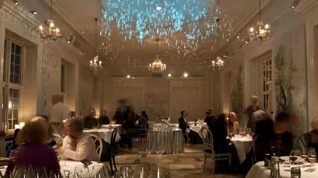 Elegant dining room at Mielcke & Hurtigkarl, perfect for upscale events and gatherings.