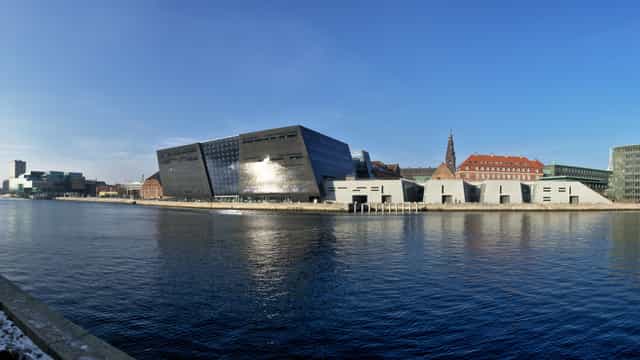 Contemporary waterfront venue Holberg in The Black Diamond, ideal for conferences and events.