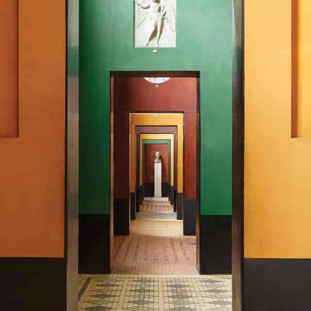 Main Hall in Thorvaldsens Museum: vibrant corridor for events, art showcases, creative atmosphere.