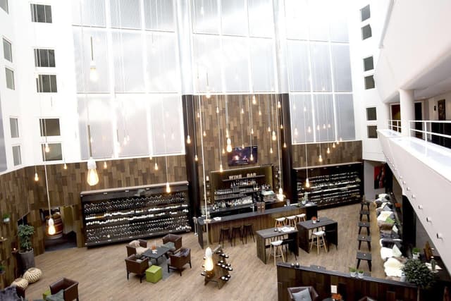 Banquet hall