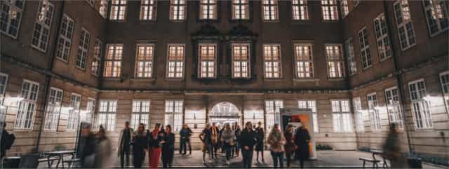 Busy entrance of Prinsens Palæ, National Museum of Denmark, ideal for events and gatherings.
