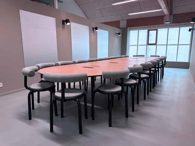 Hall 6