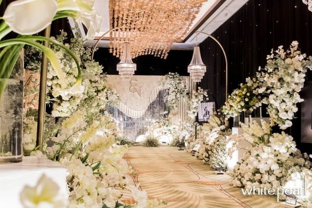 Elegant Java Ballroom at The Westin Jakarta, ideal for weddings and upscale events.