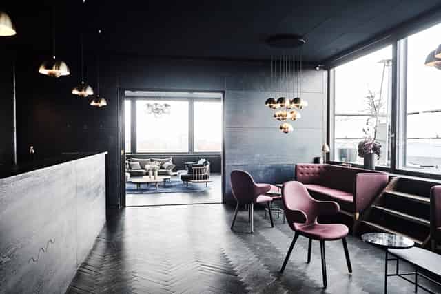 The Lounge