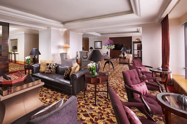 Club Lounge