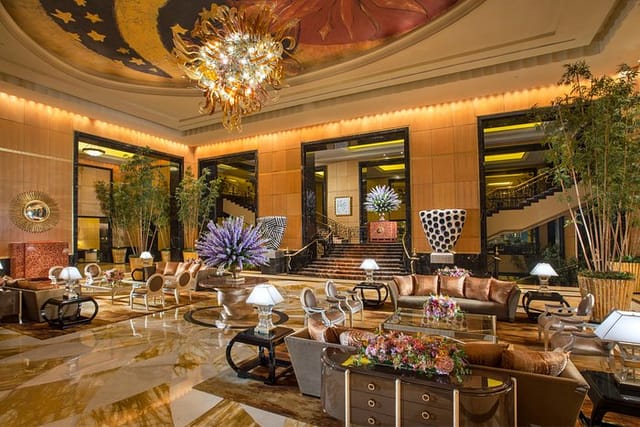 Opulent Cascade Lounge at Hotel Mulia Senayan, ideal for high-end events and gatherings.