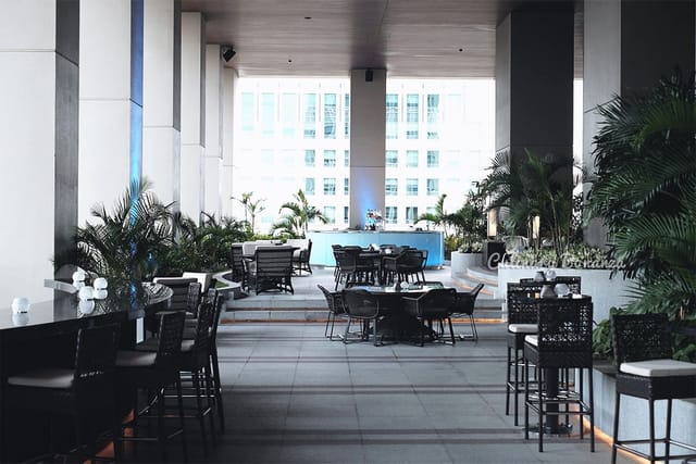 K22 Bar Terrace in Fairmont Jakarta: elegant outdoor event space for cocktail receptions.