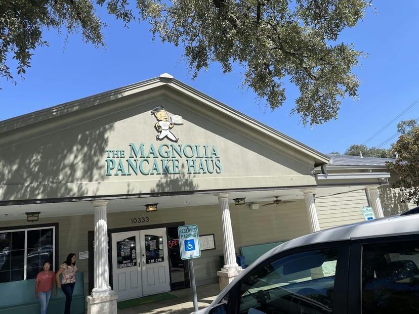 Magnolia Pancake Haus - >jennifer zollicoffer</a>