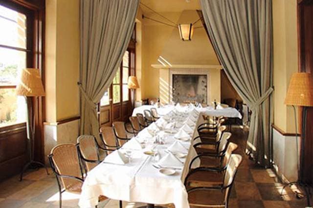 Banquet hall