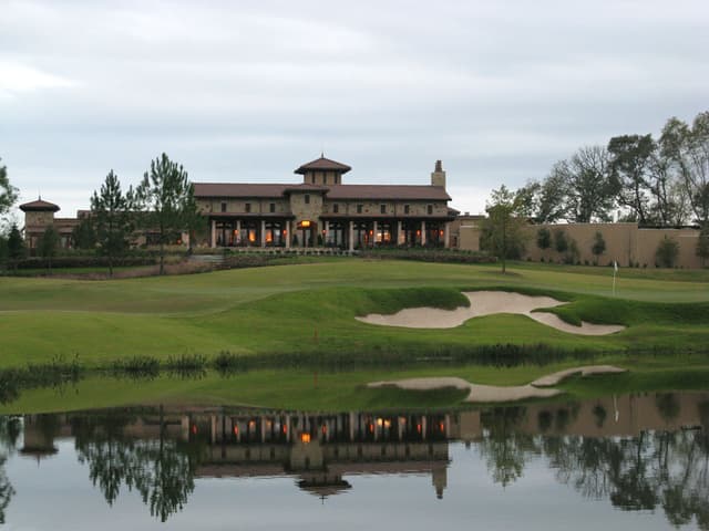 The Club at Carlton Woods