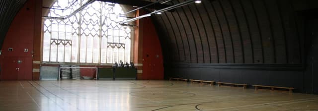The Harrow Club