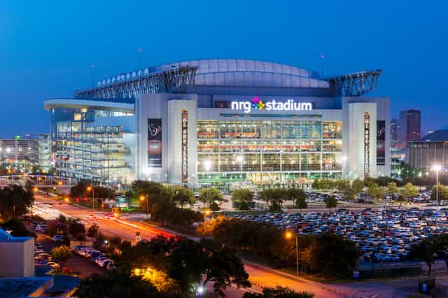 NRG Stadium at NRG Park: modern venue for large events and conferences, ideal location.