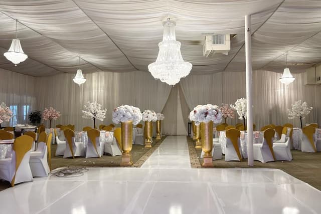 Banquet hall