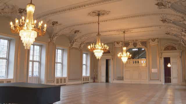 Elegant Musikhuset Vesterbro, Copenhagen: high ceiling venue ideal for weddings and events.