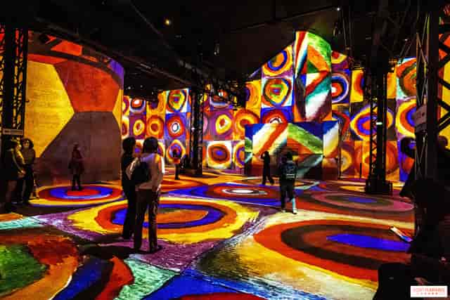 Vibrant Cultural Center with dynamic projections for immersive events and exhibitions.
