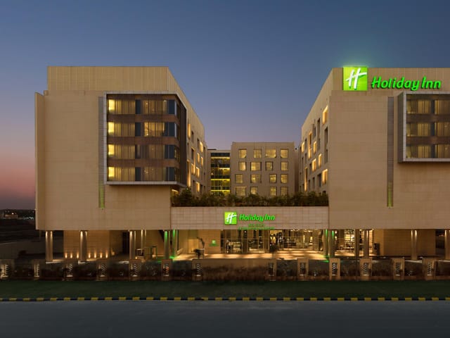 Holiday Inn New Delhi conference center, modern design for corporate events and meetings.