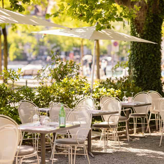 Garden terrace