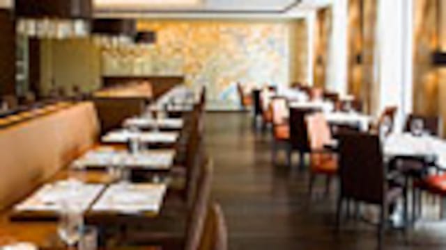 Modern banquet hall in Brasserie Schiller, ideal for meetings and events.