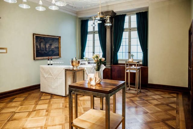 Elegant event space in Zunfthaus zur Saffran, perfect for networking receptions.