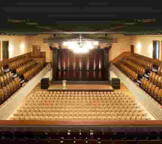 Live music venue