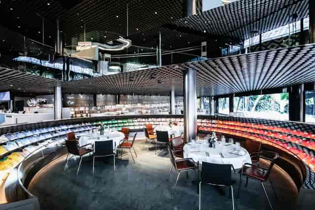 Modern event room at FIFA Museum, perfect for meetings and networking gatherings.