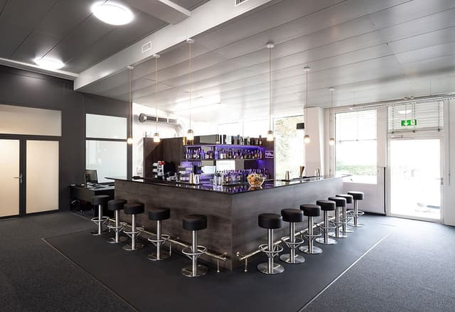 VR Lounge XL