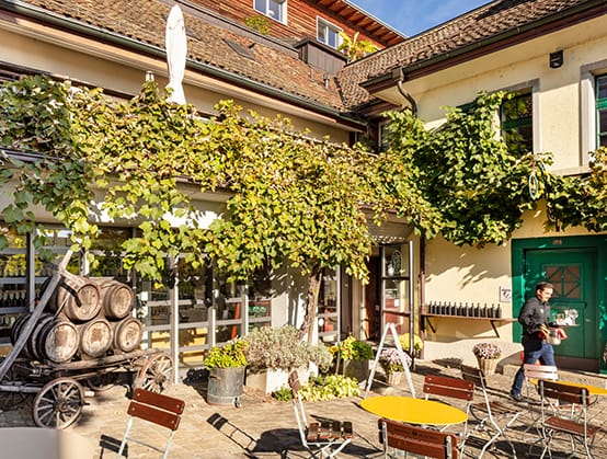 Charming outdoor venue at Restaurant Weinbeiz, perfect for intimate gatherings and casual events.