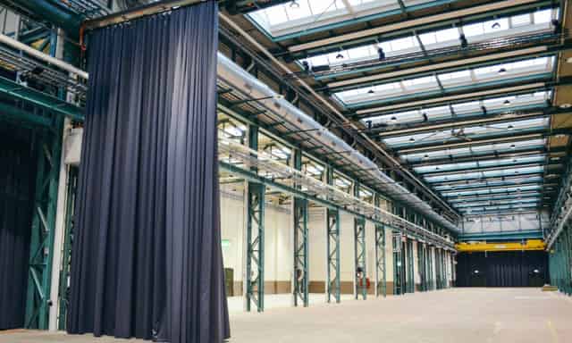 Halle 550